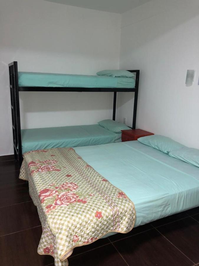 Iguazu Apart Hostel Puerto Iguazú Eksteriør bilde